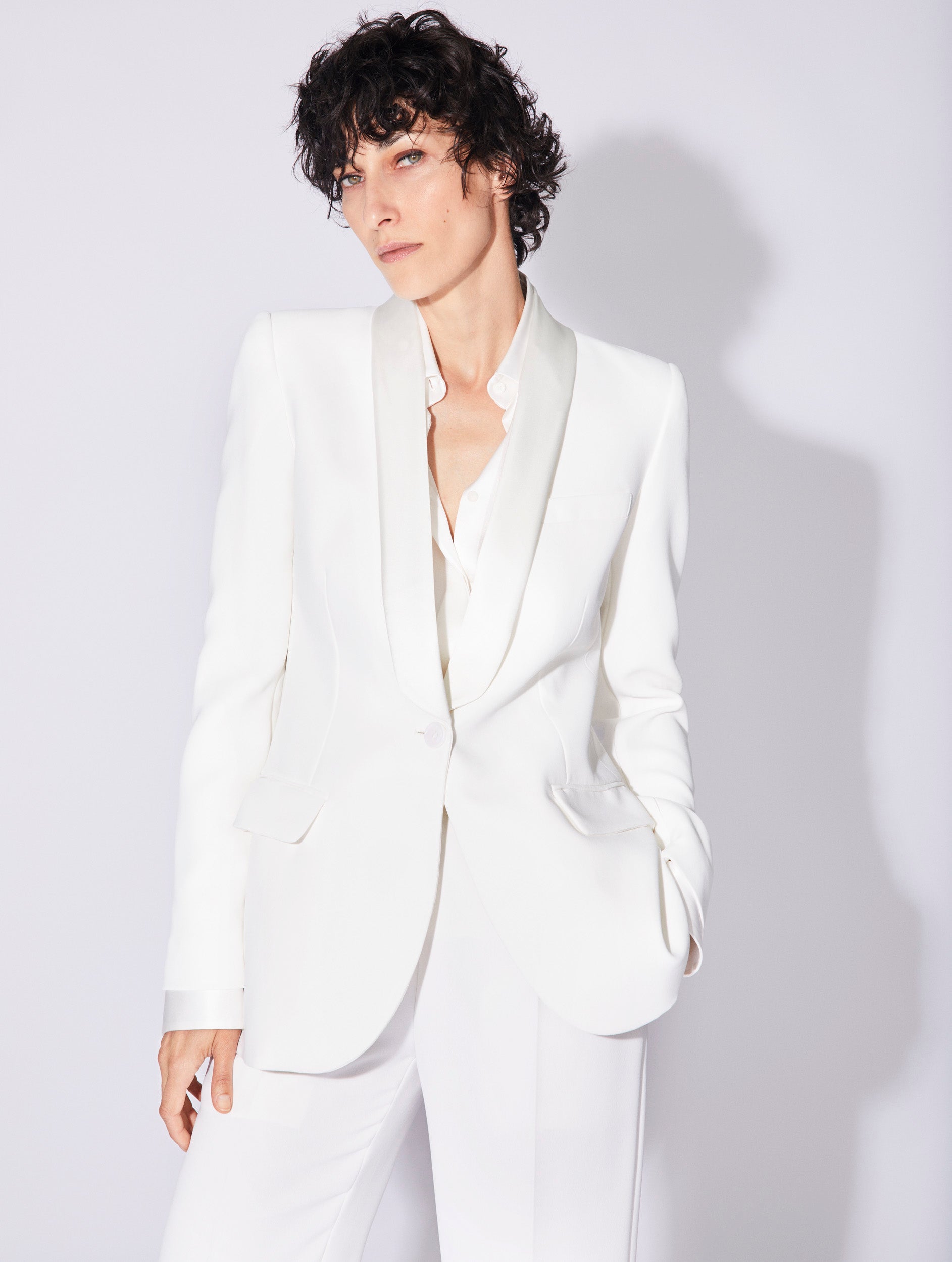 fitted dress jacket Black fitted jacket with button details