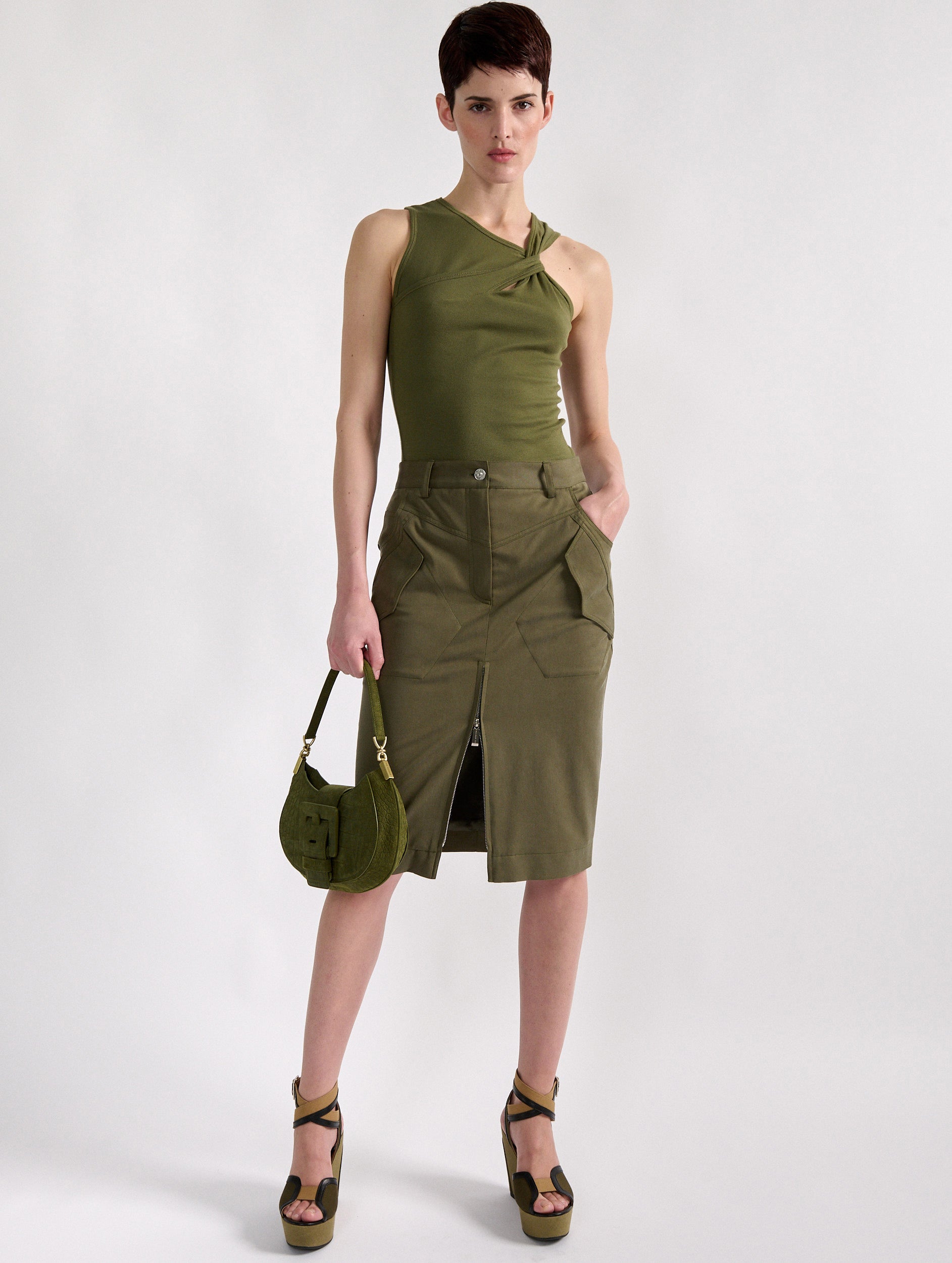Women ready-to-wear | Zipped pencil skirt in khaki stretch gabardine