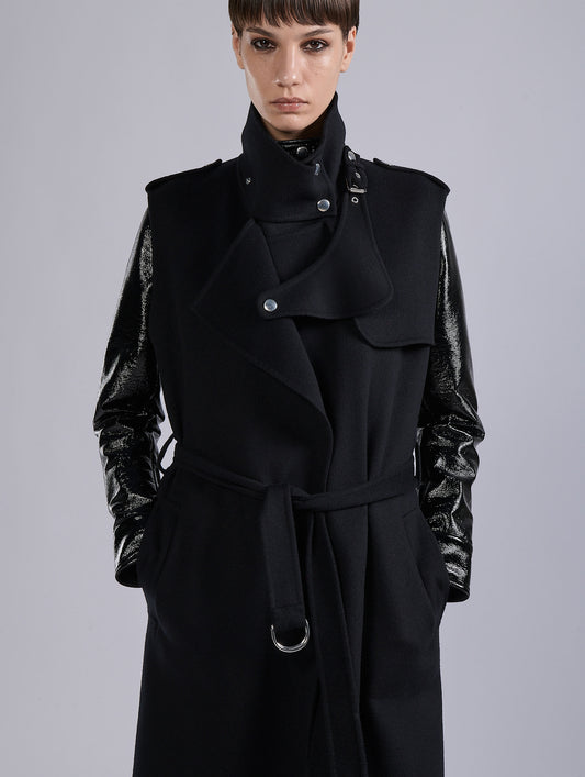 Black double-face sleeveless coat