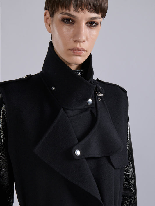 Black double-face sleeveless coat