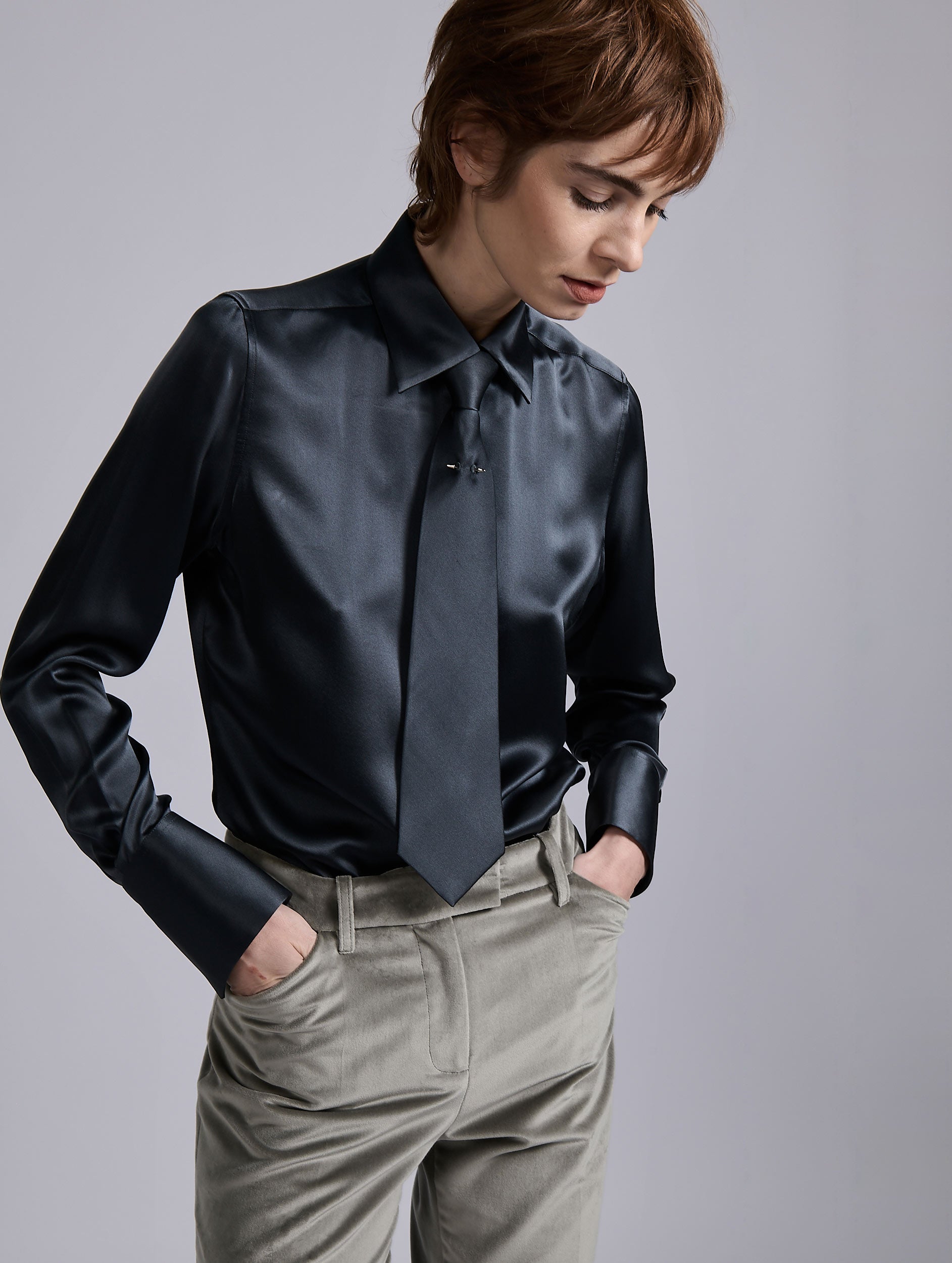 Women Accessories | Grey silk satin tie | Barbara Bui Official