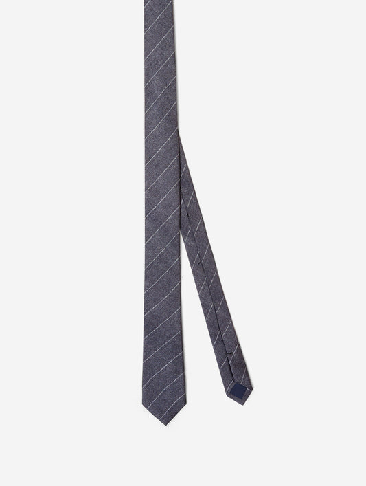 Fine twill tie with grey striped flannel print