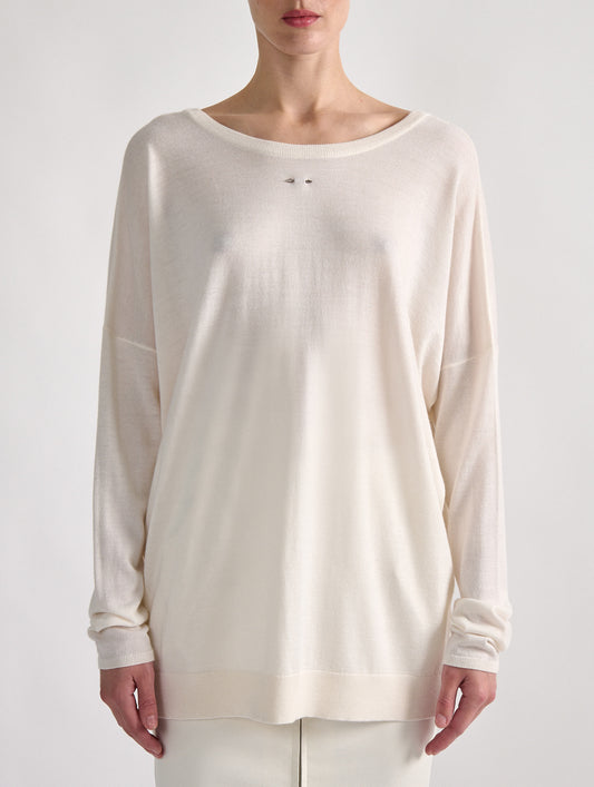 Oversized reversible sweater in ivory knit