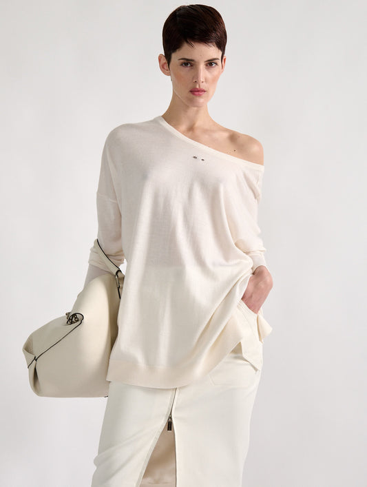 Oversized reversible sweater in ivory knit