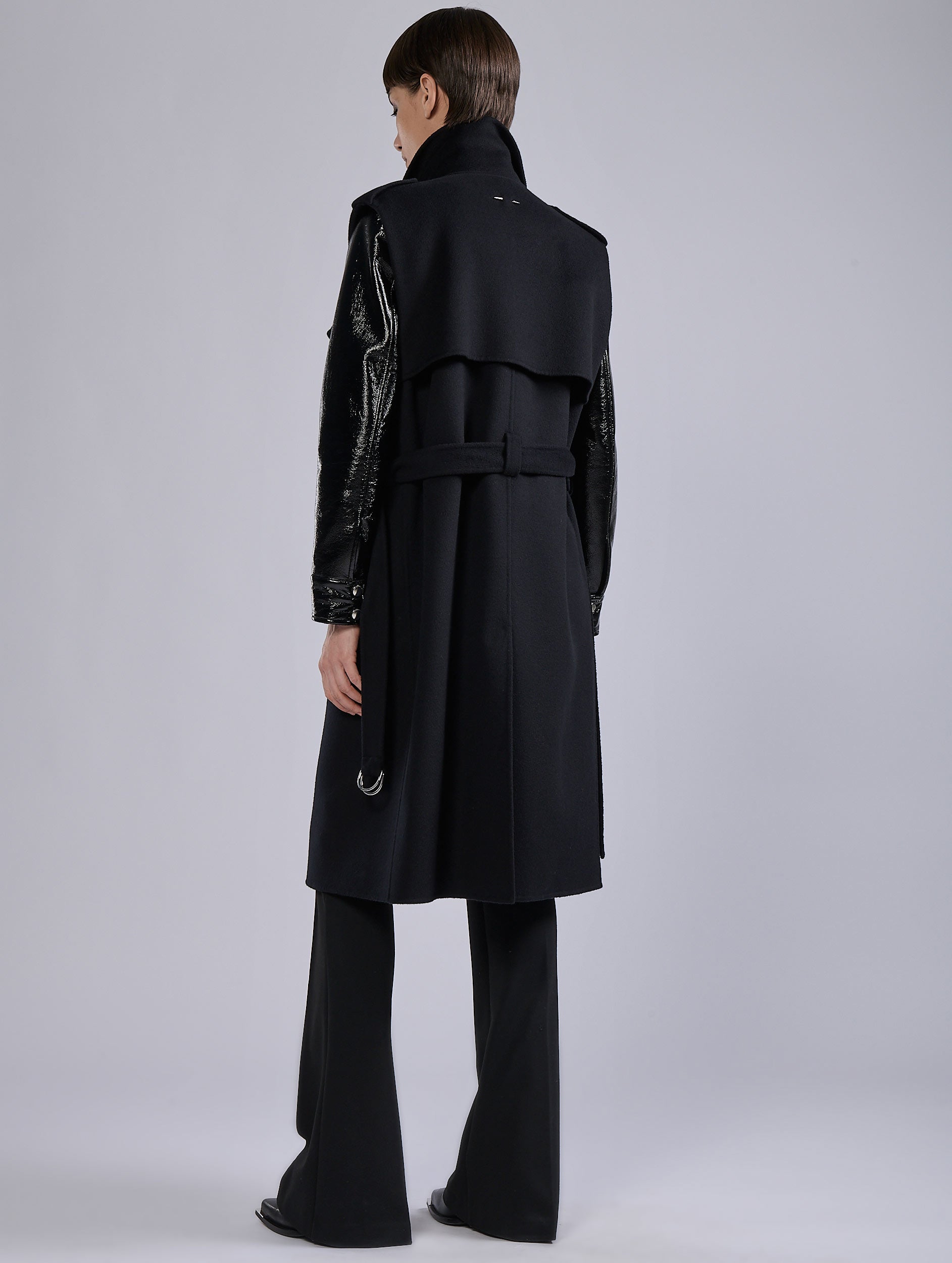 Designer outerwear for women : coats, capes, parkas, jackets