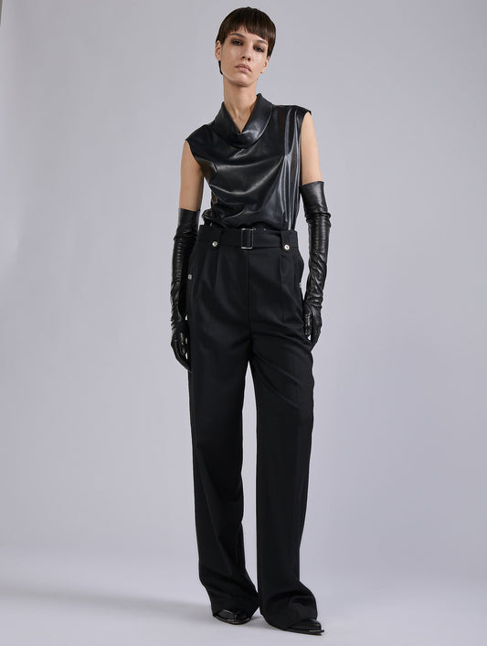 Black sleeveless top in extra-light faux leather