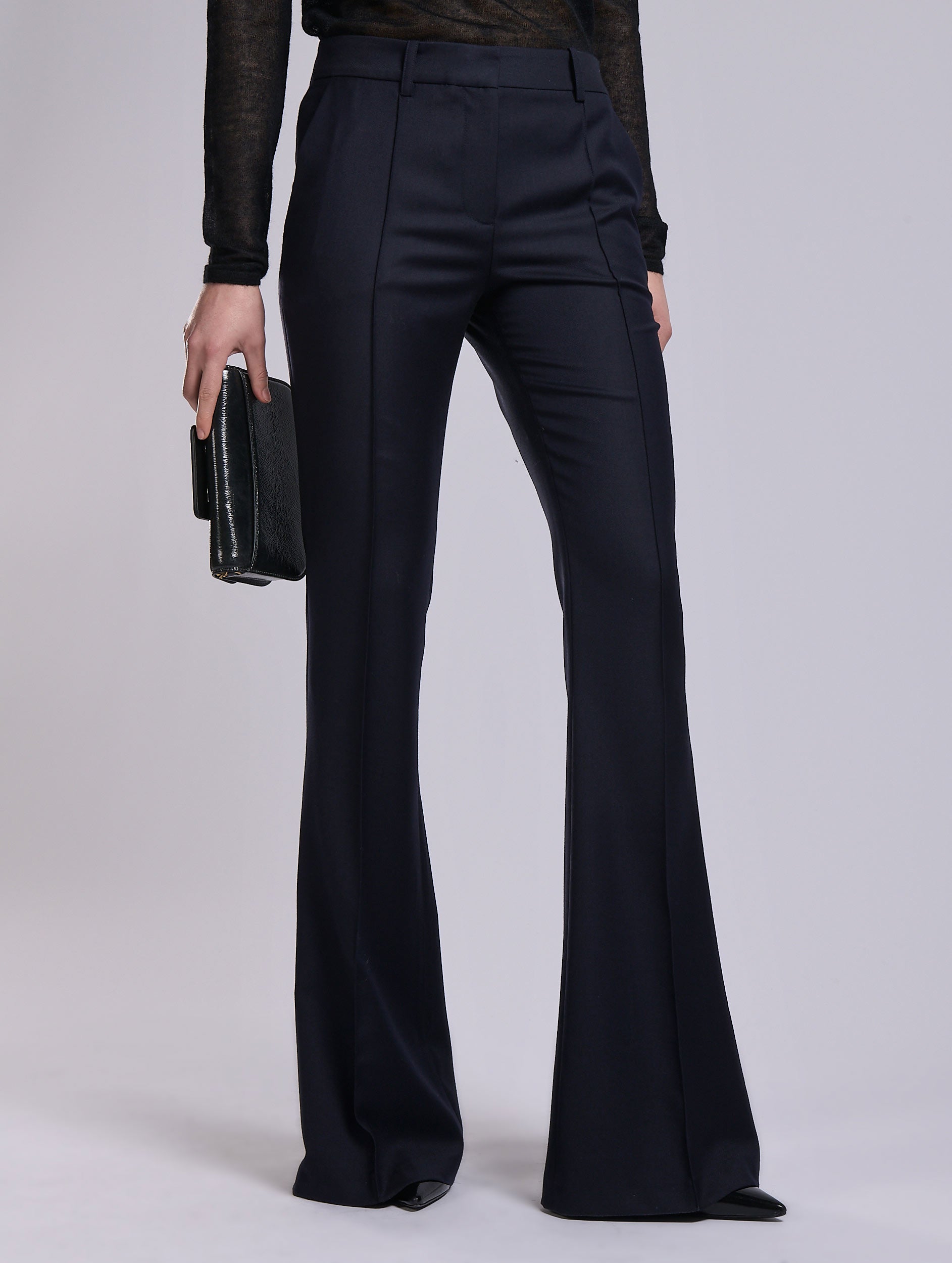 Women Ready-to-wear and Accessories | Fall/Winter 2025| Barbara