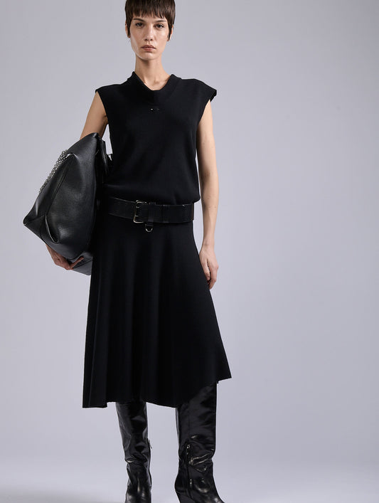 Black wool and cashmere sleeveless sweater