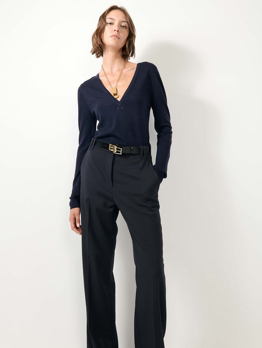 Navy extra-fine merino knit V-neck sweater