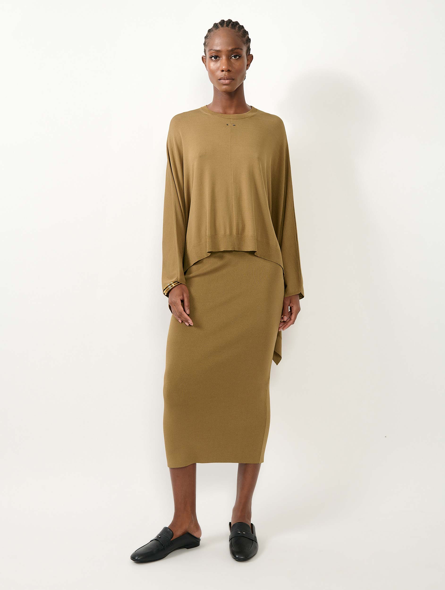 Women Ready-to-wear and Accessories | Spring/Summer | Barbara Bui