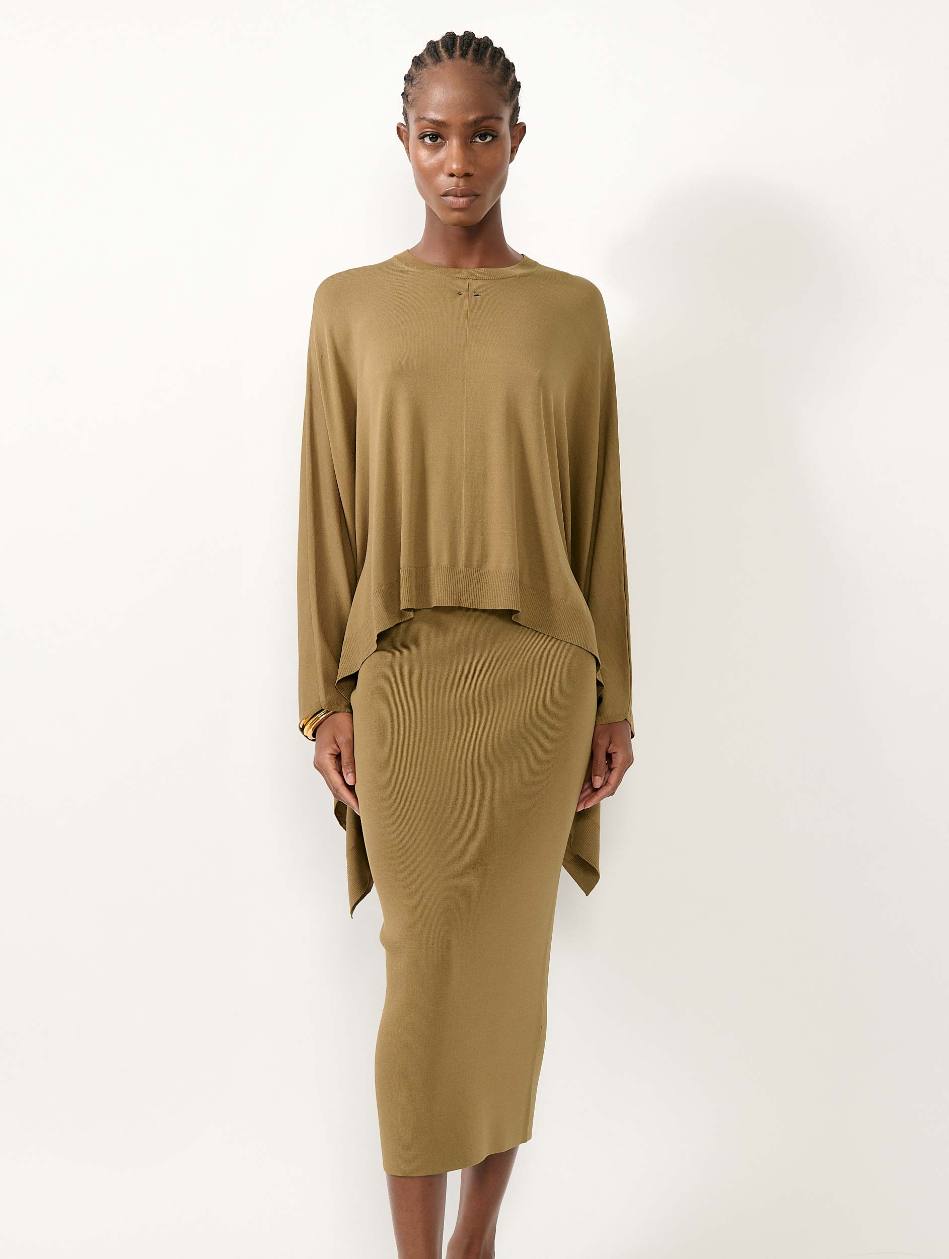 Women Ready-to-wear and Accessories | Spring/Summer | Barbara Bui