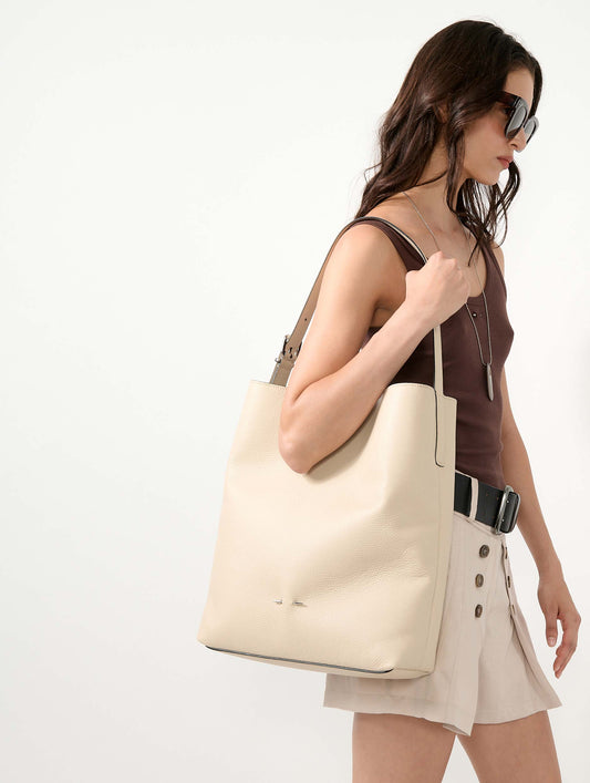 "Big B. Fore" bag in ivory leather