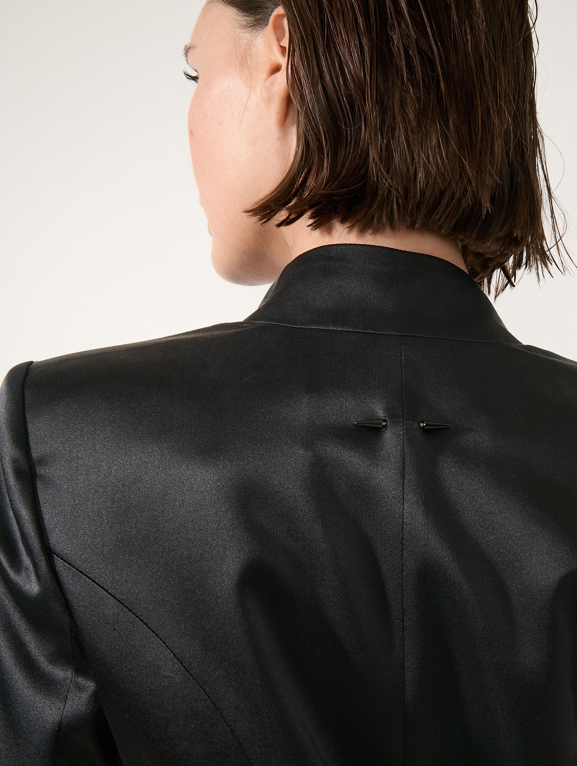 BUI de Barbara Bui バルバラビュイ ラムファー付き ジャケット Women Ready-to-wear and Accessories | Fall/Winter 2026| Barbara