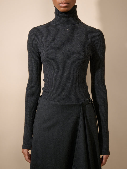 Anthracite merino knit turtleneck sweater