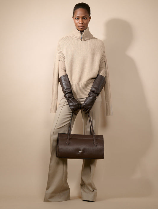 Sand merino knit sweater with detachable collar