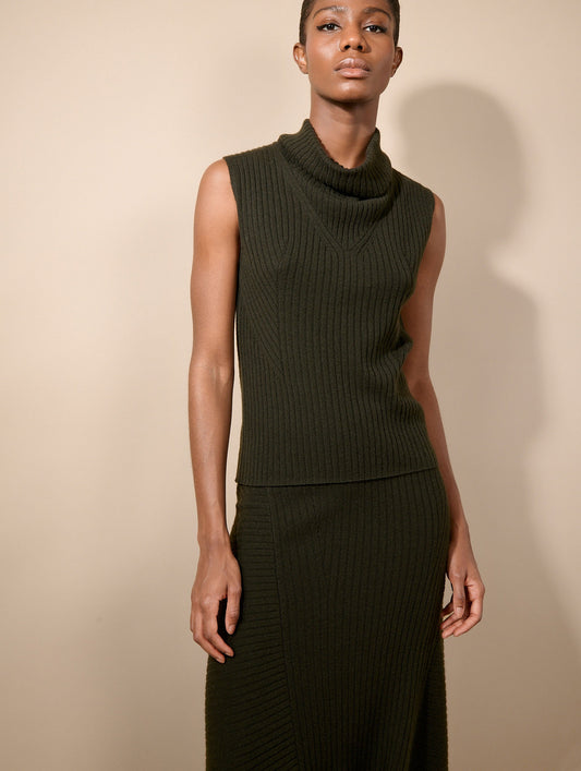 Lichen wool and cashmere sleeveless sweater