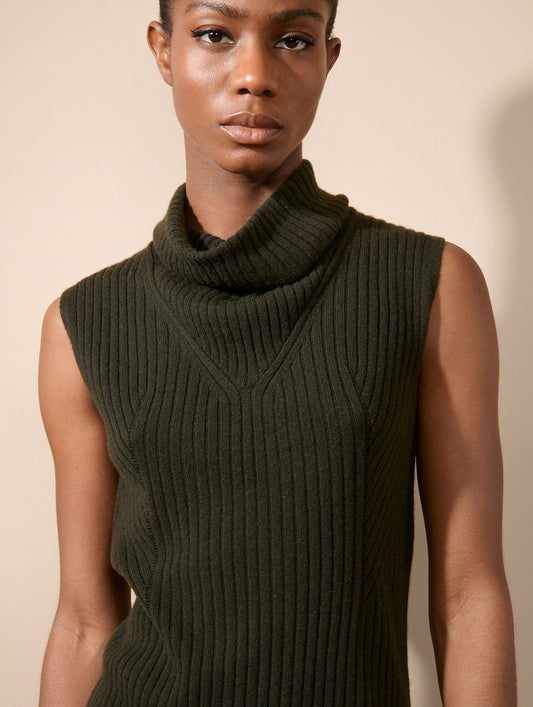 Lichen wool and cashmere sleeveless sweater