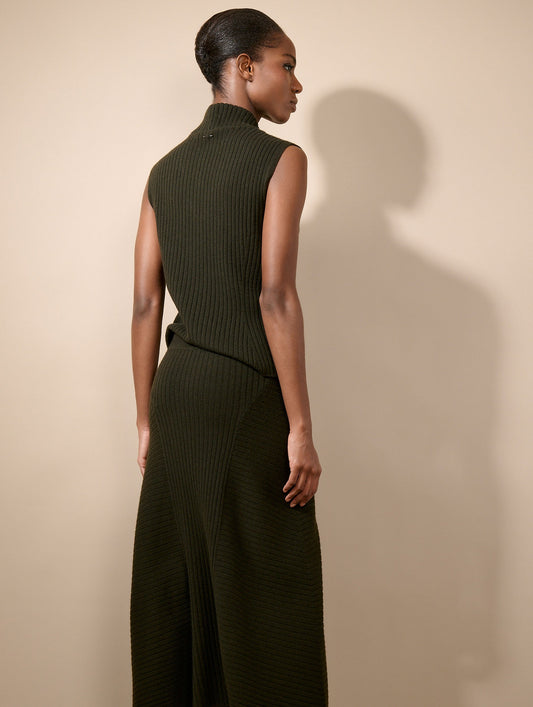Lichen wool and cashmere sleeveless sweater