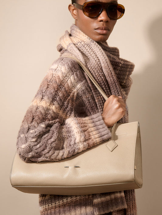 Gradient cable-knit V-neck sweater