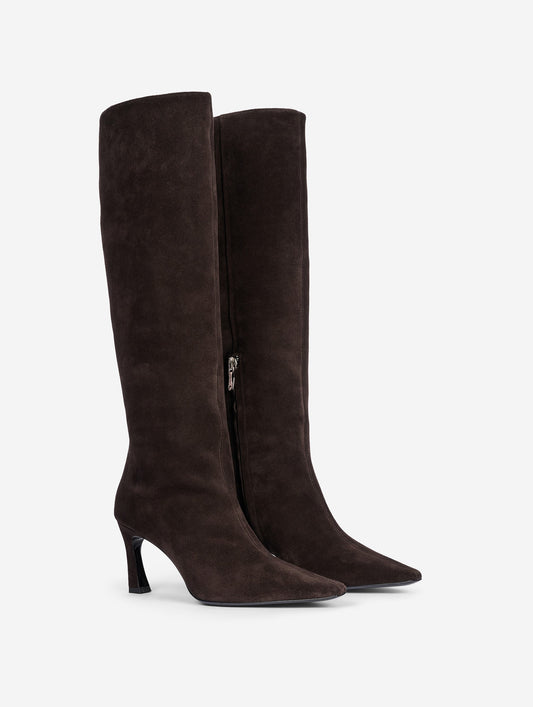 Brown suede comma-heel boots