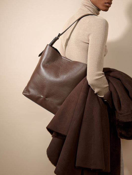 "B. Fore" bag in brown leather